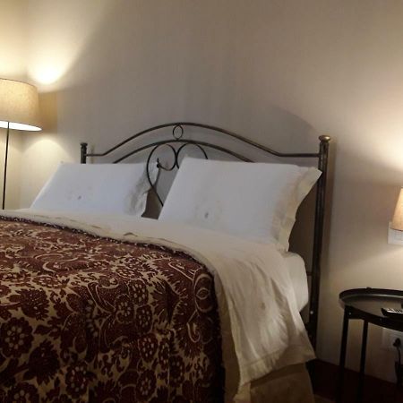 Dimora Don Francesco Bed and Breakfast Alberobello Buitenkant foto